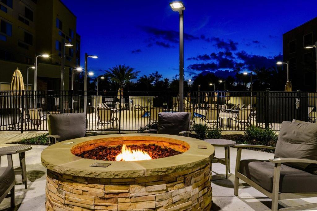 Courtyard Lake Charles Exterior foto